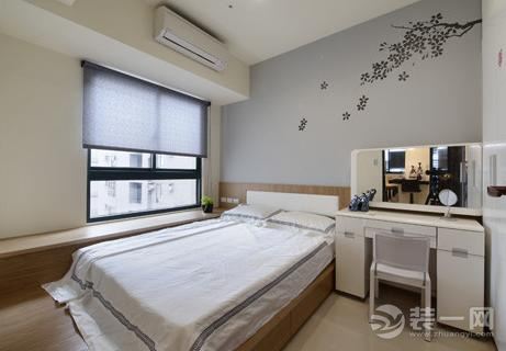 95平旧房翻新简约风格装修效果图